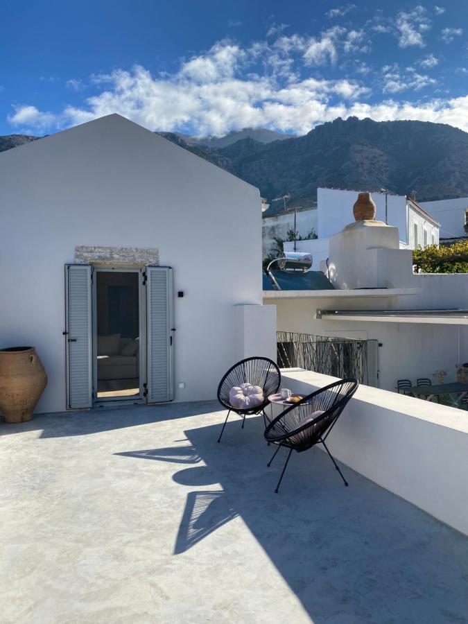 Fourfouras Cottage ภายนอก รูปภาพ
